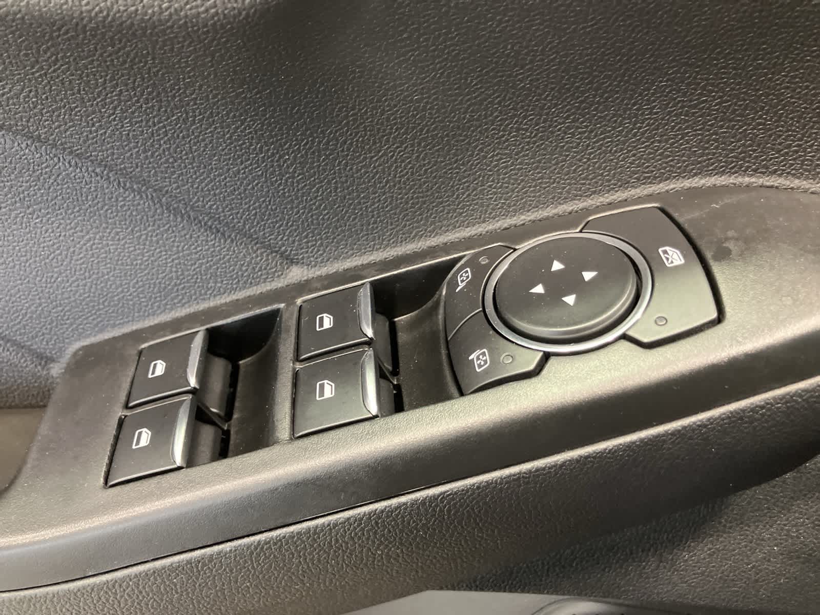 Thumbnail: 2022 Ford Escape - 12