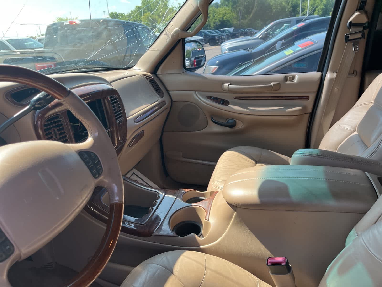 Thumbnail: 1998 Lincoln Navigator - 24