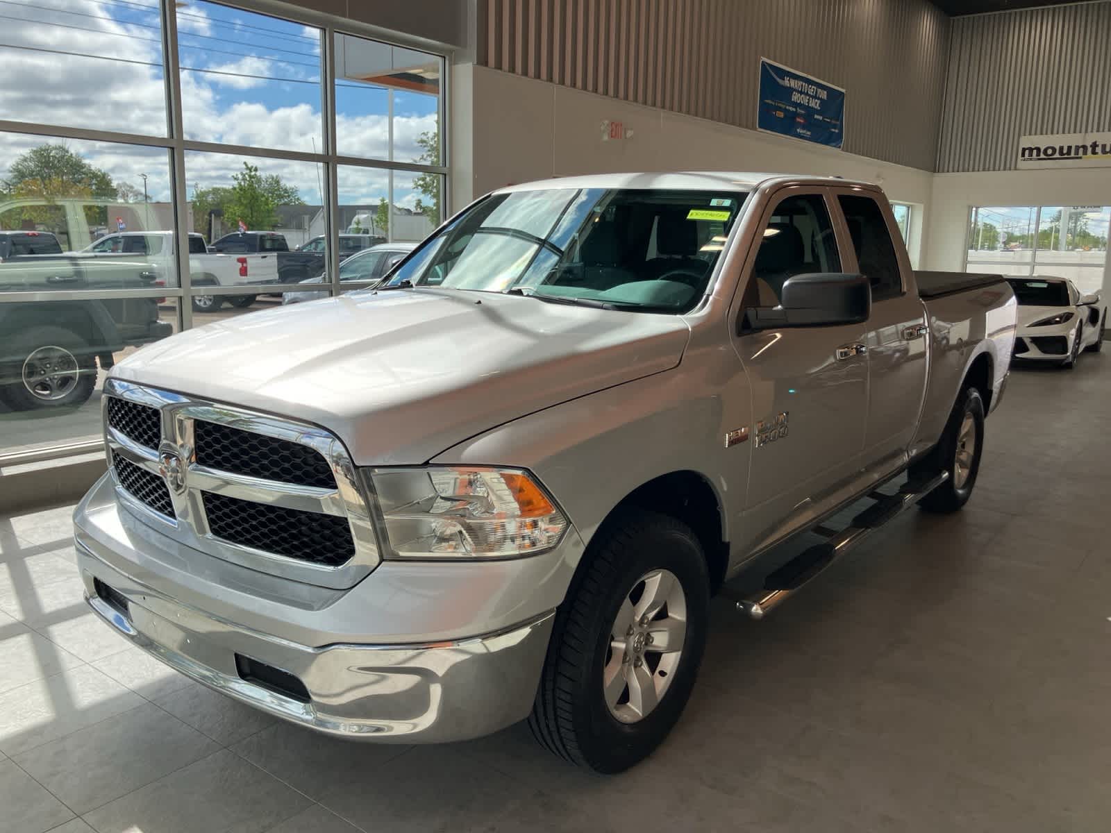 2014 RAM 1500 SLT -
                  Sterling Heights, MI