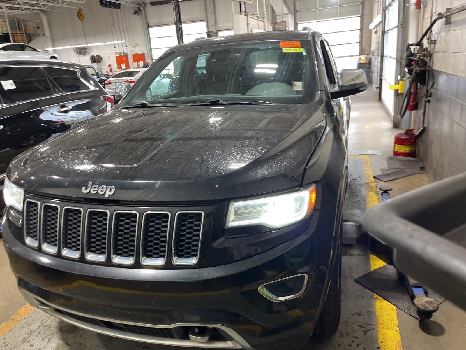 Thumbnail: 2014 Jeep Grand Cherokee - 2