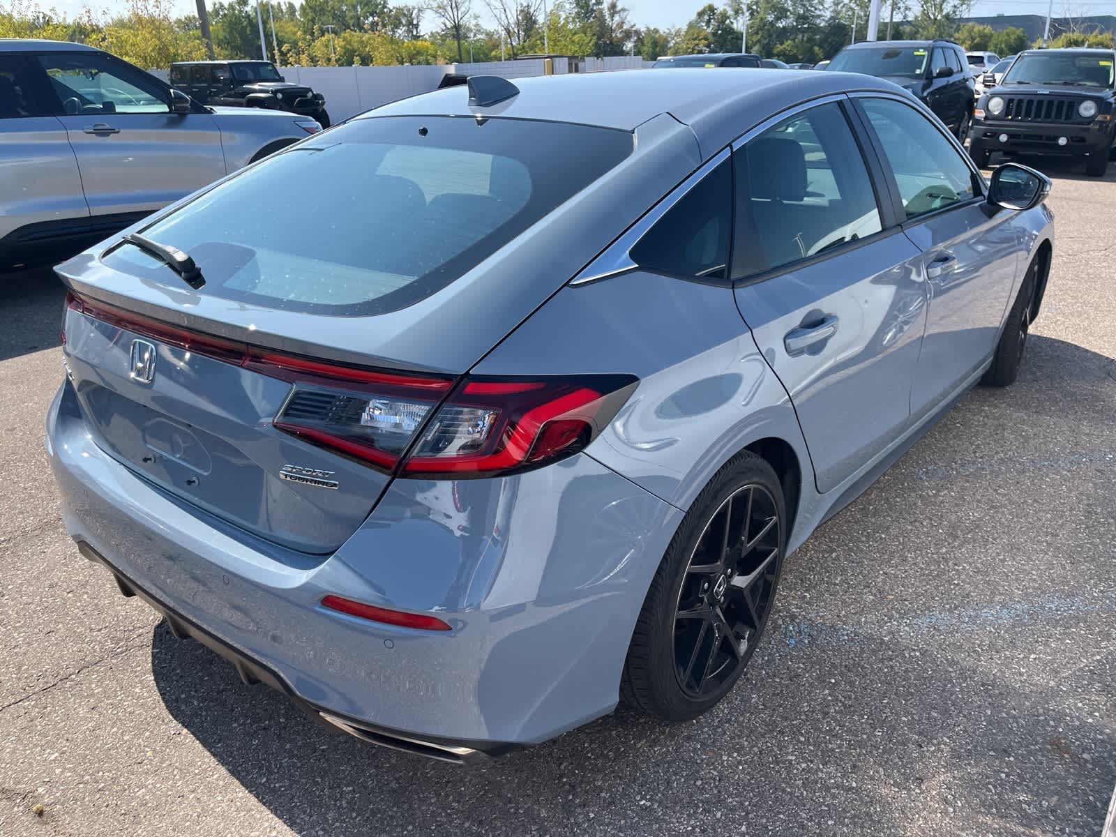 Thumbnail: 2023 Honda Civic - 13