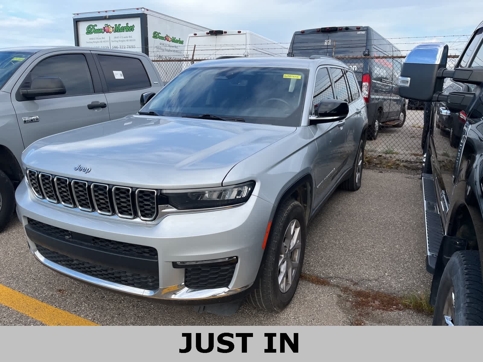 Thumbnail: 2021 Jeep Grand Cherokee L - 1
