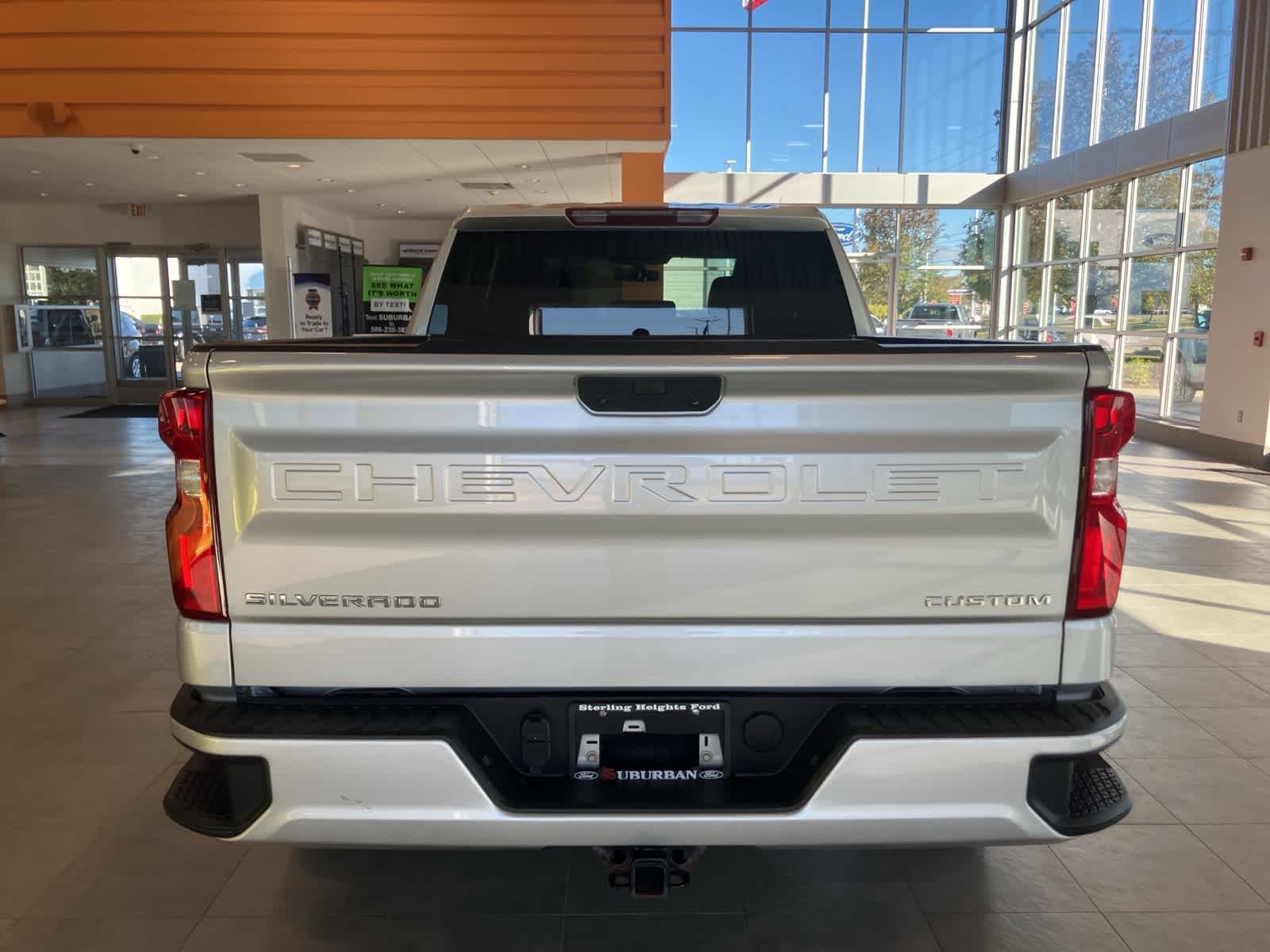 Thumbnail: 2020 Chevrolet Silverado 1500 - 6