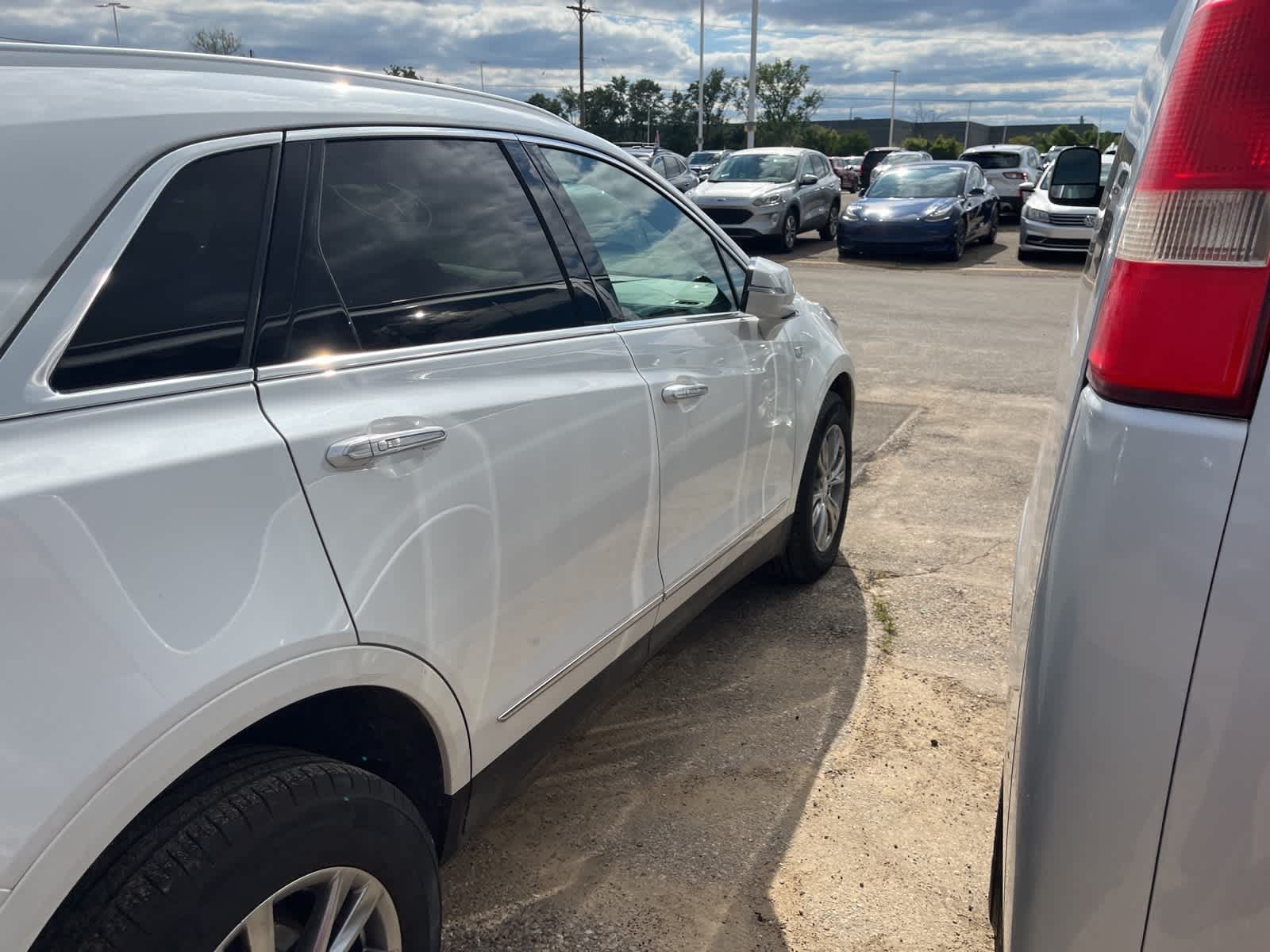 Thumbnail: 2021 Cadillac XT5 - 16