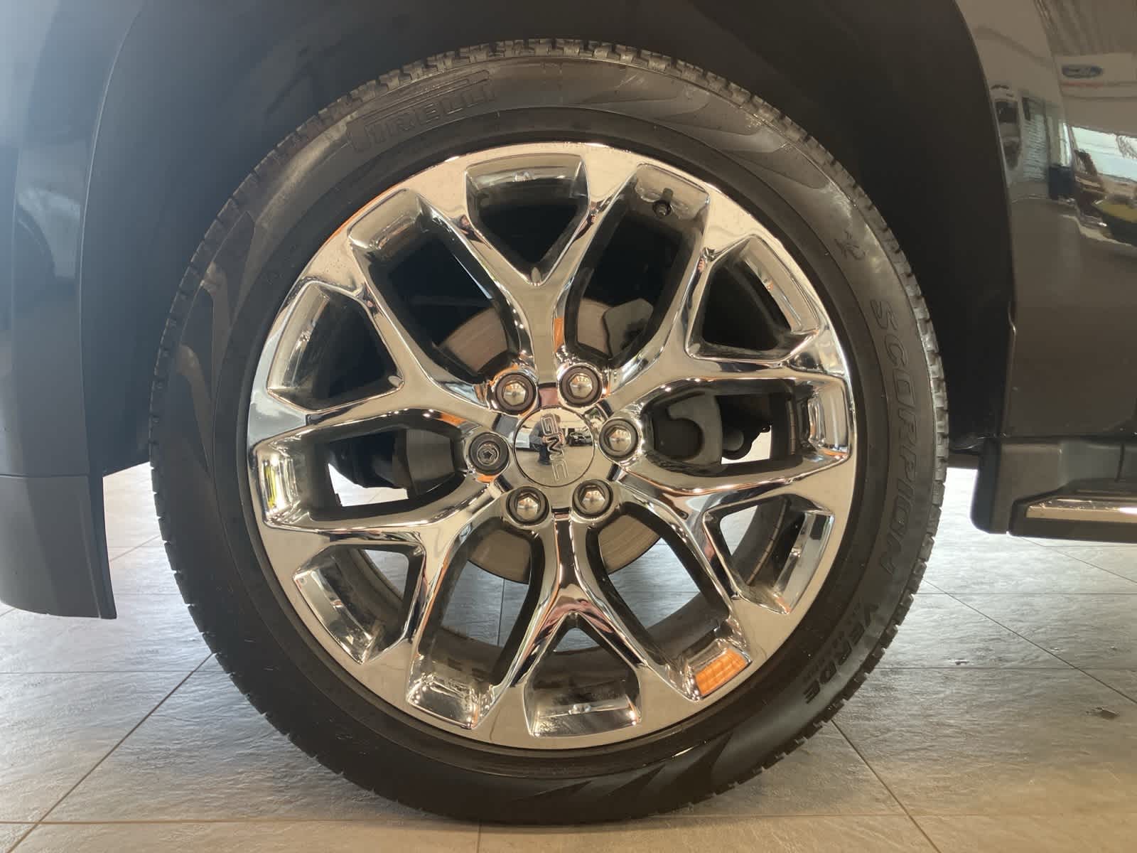 Thumbnail: 2017 GMC Yukon - 9