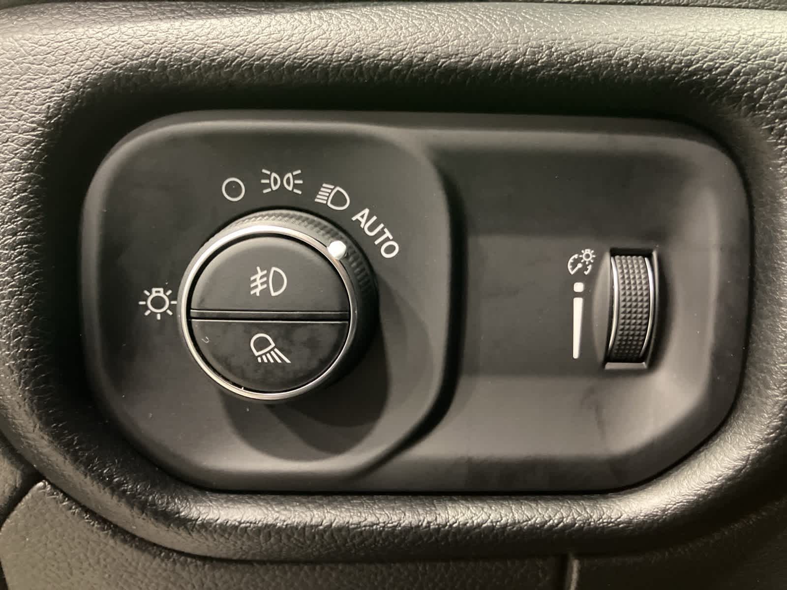 Thumbnail: 2022 RAM 1500 - 13