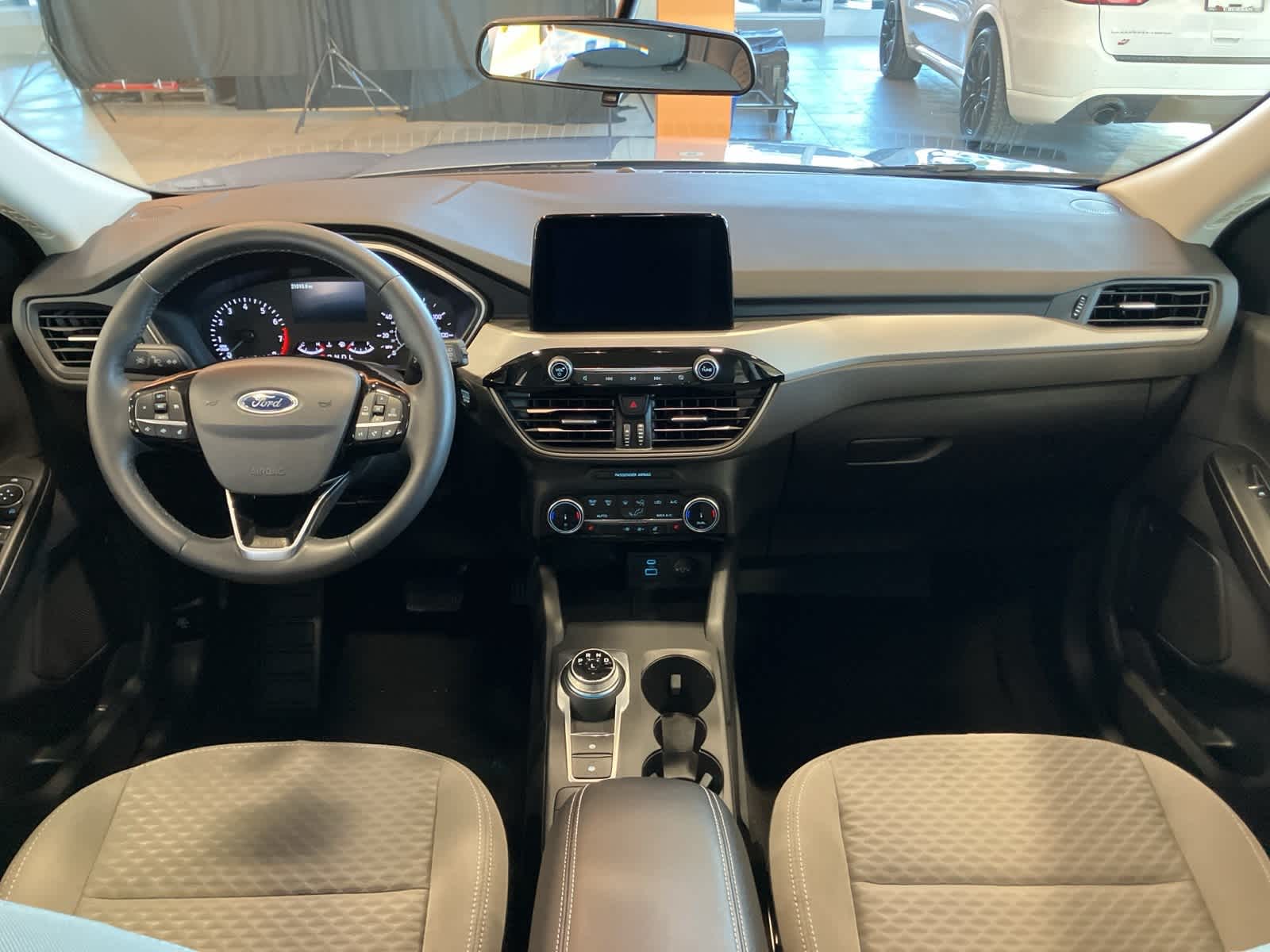 Thumbnail: 2022 Ford Escape - 22