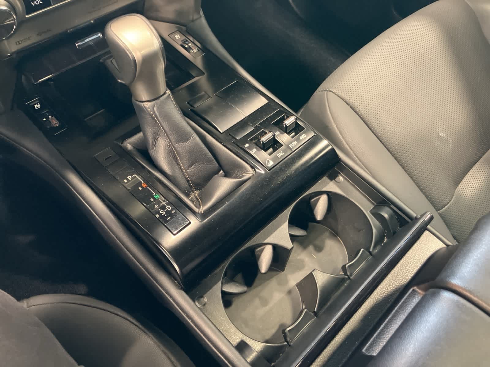 Thumbnail: 2021 Lexus GX - 18