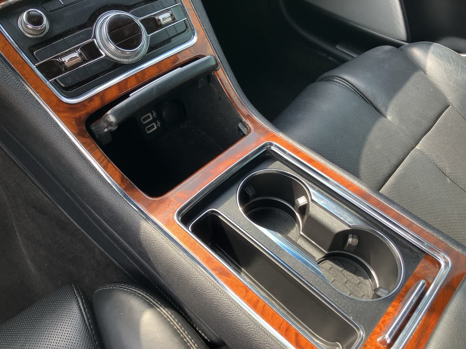 Thumbnail: 2020 Lincoln Continental - 14