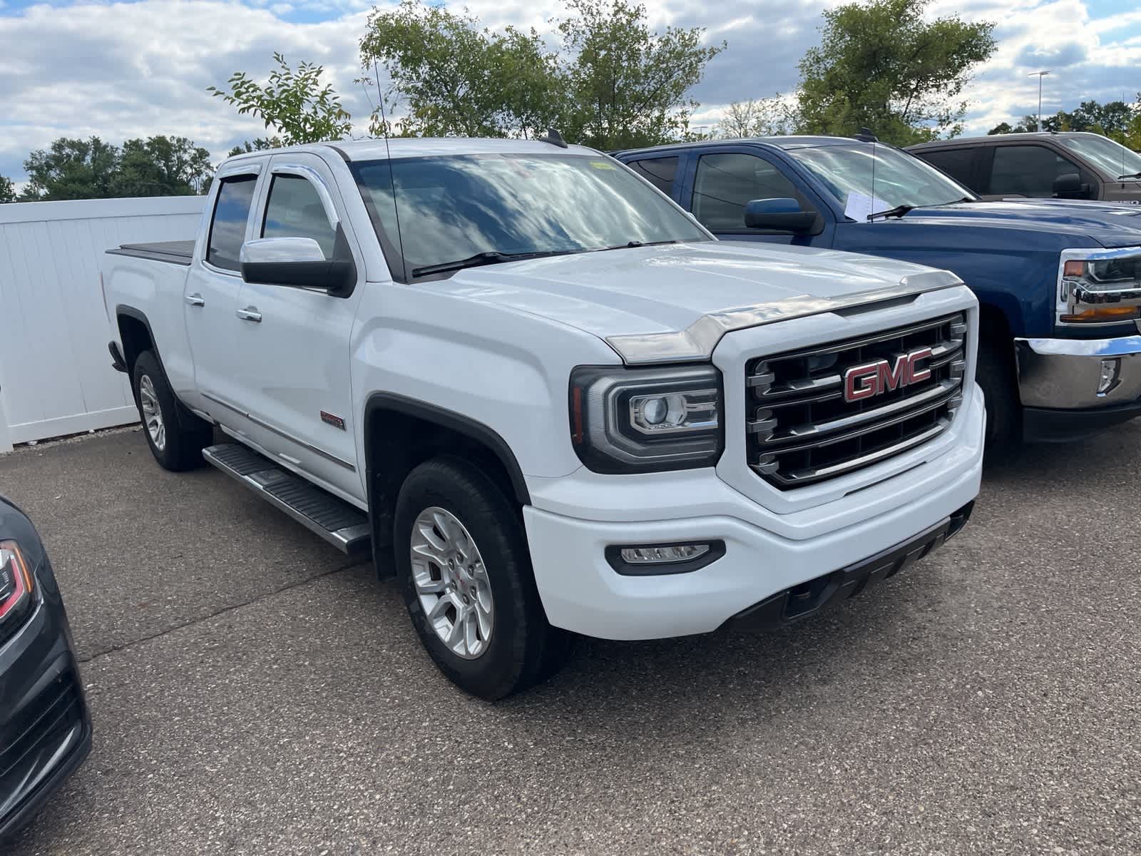Thumbnail: 2016 GMC Sierra 1500 - 19