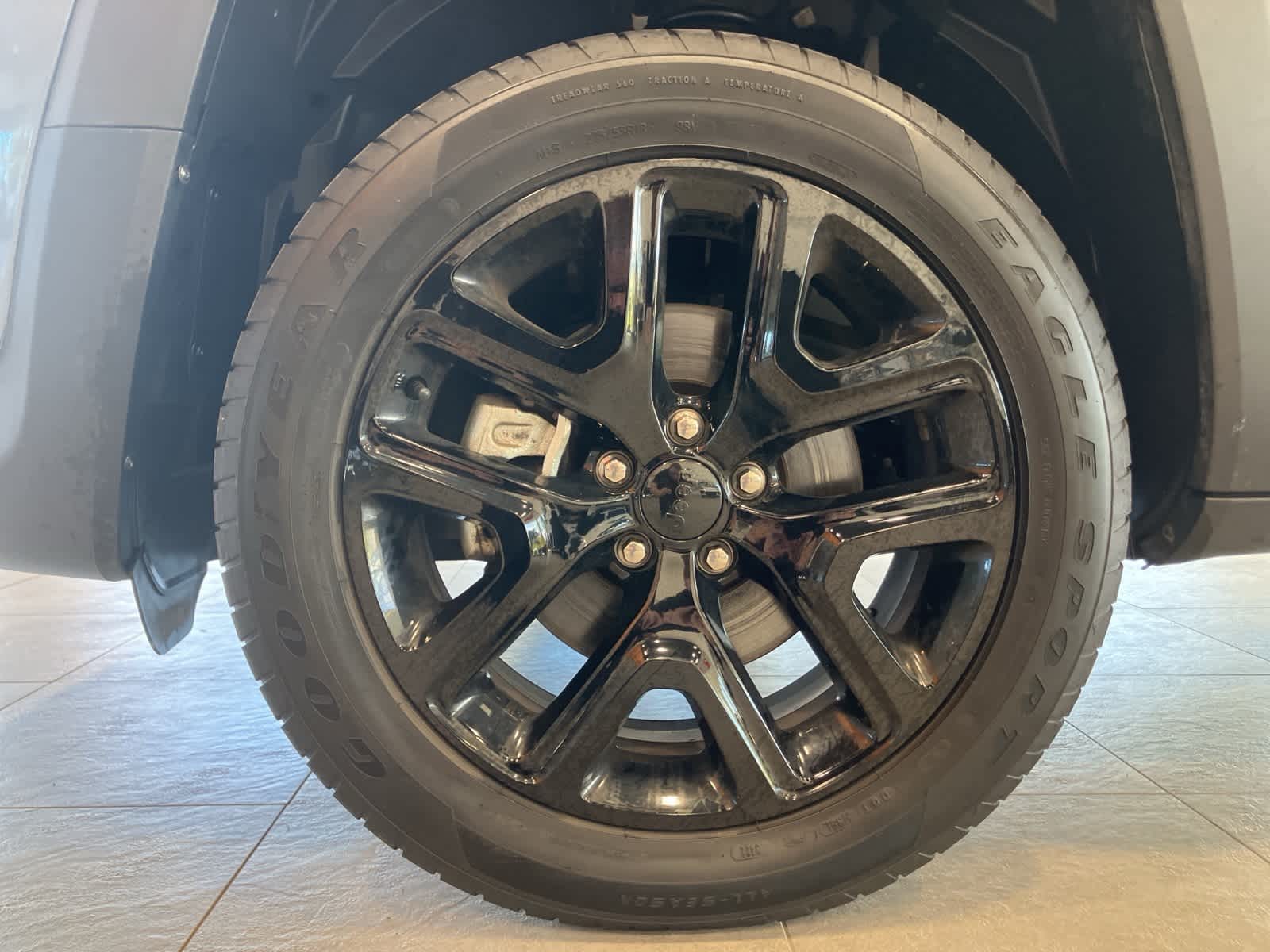 Thumbnail: 2022 Jeep Renegade - 9