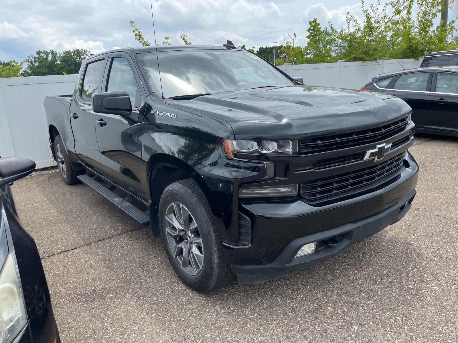 Thumbnail: 2021 Chevrolet Silverado 1500 - 17