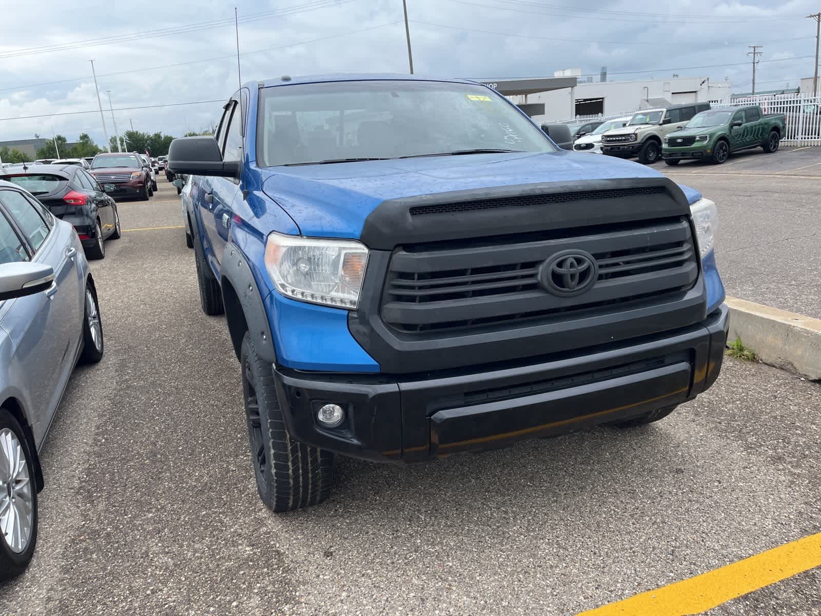 Thumbnail: 2016 Toyota Tundra - 22