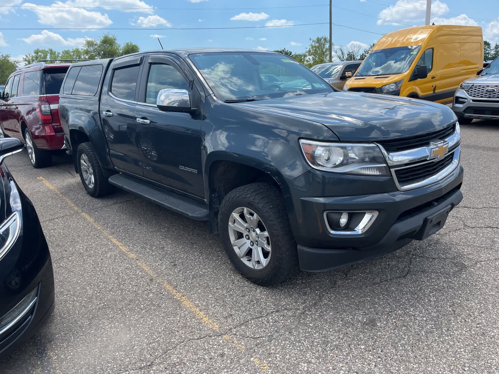 Thumbnail: 2017 Chevrolet Colorado - 17