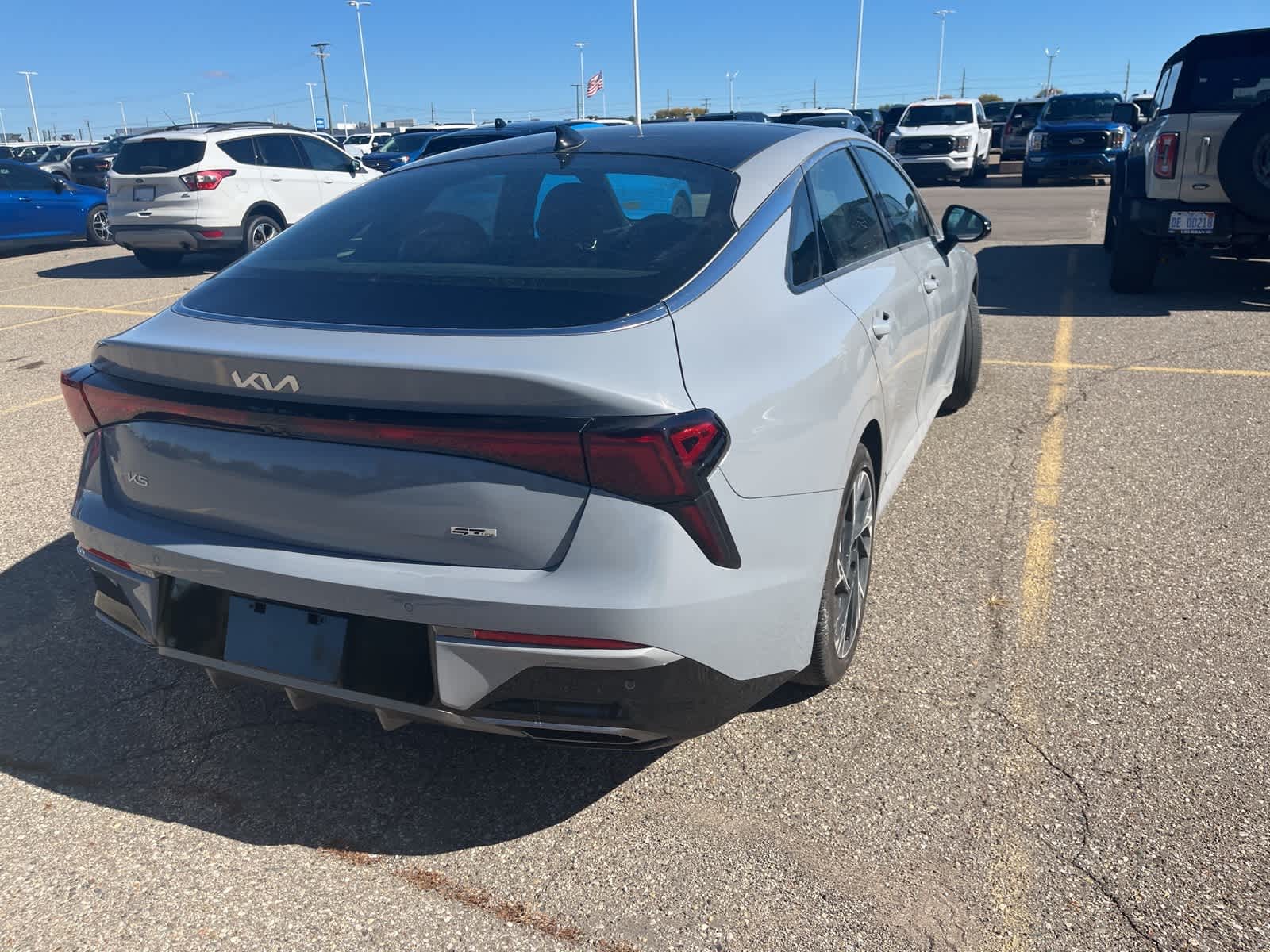 Thumbnail: 2025 Kia K5 - 12