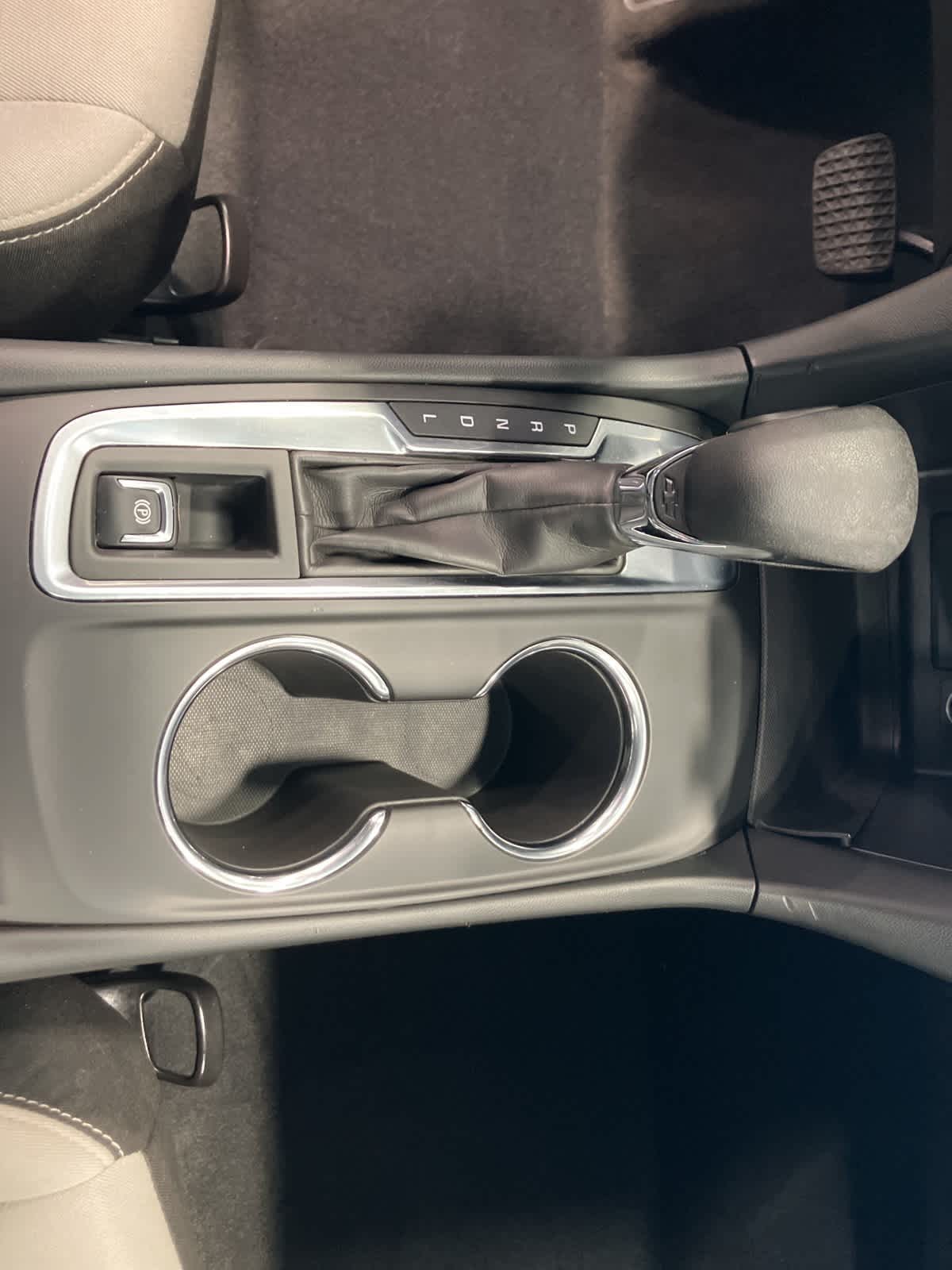 Thumbnail: 2022 Chevrolet Equinox - 15