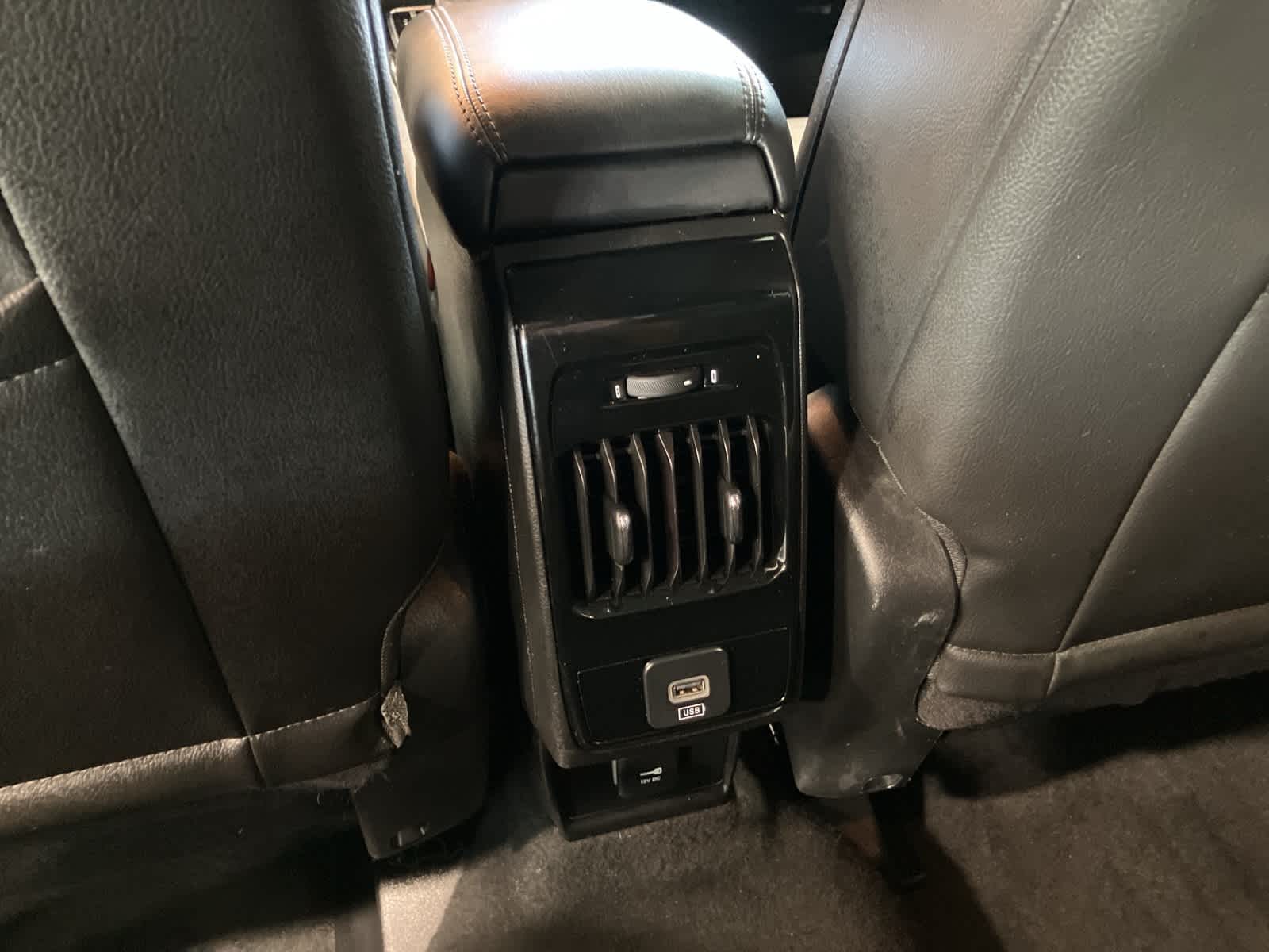 Thumbnail: 2023 Jeep Compass - 23