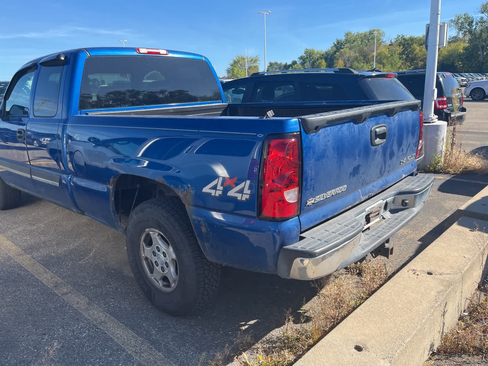 Thumbnail: 2003 Chevrolet Silverado 1500 - 10