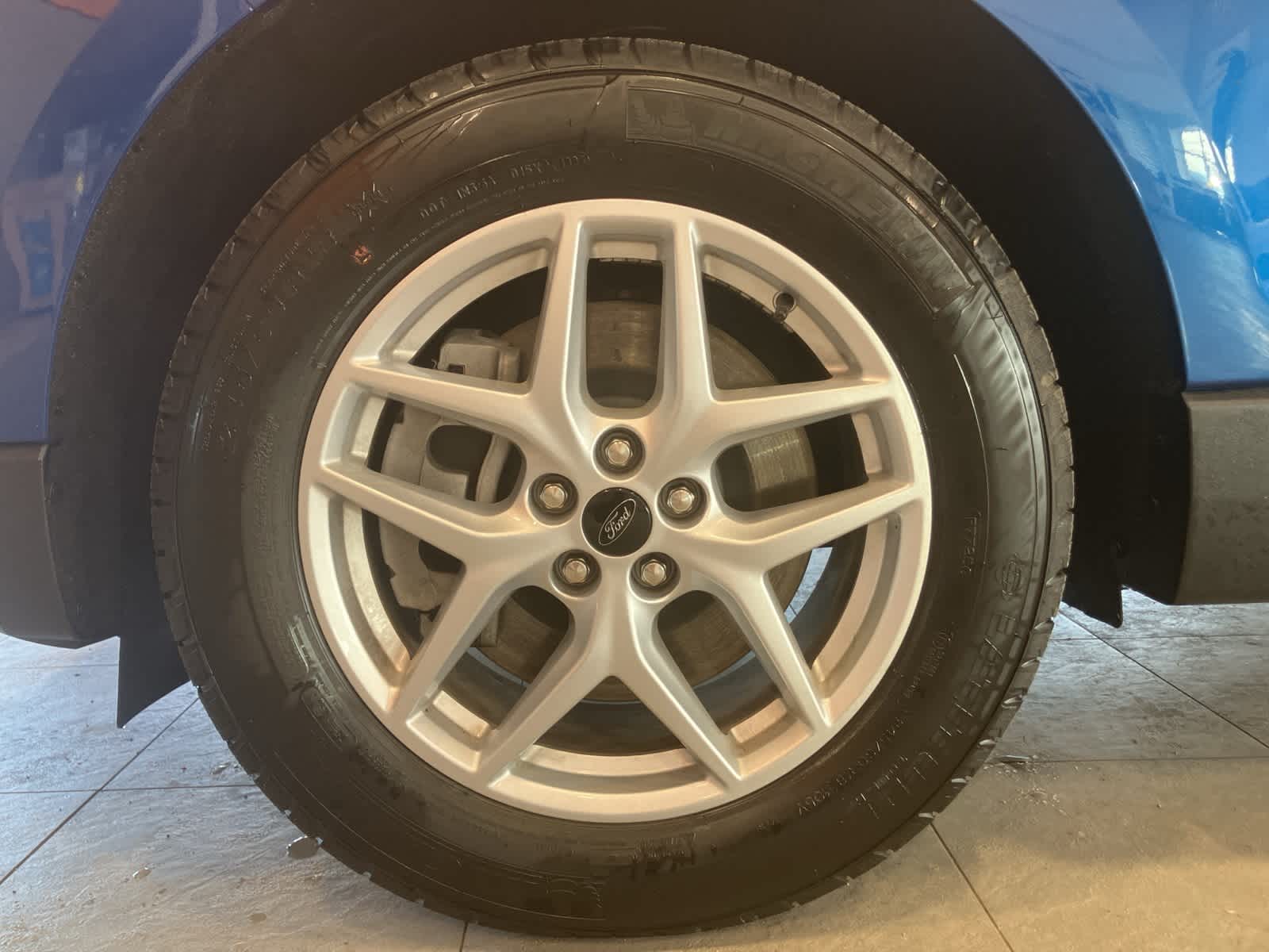 Thumbnail: 2023 Ford Edge - 9