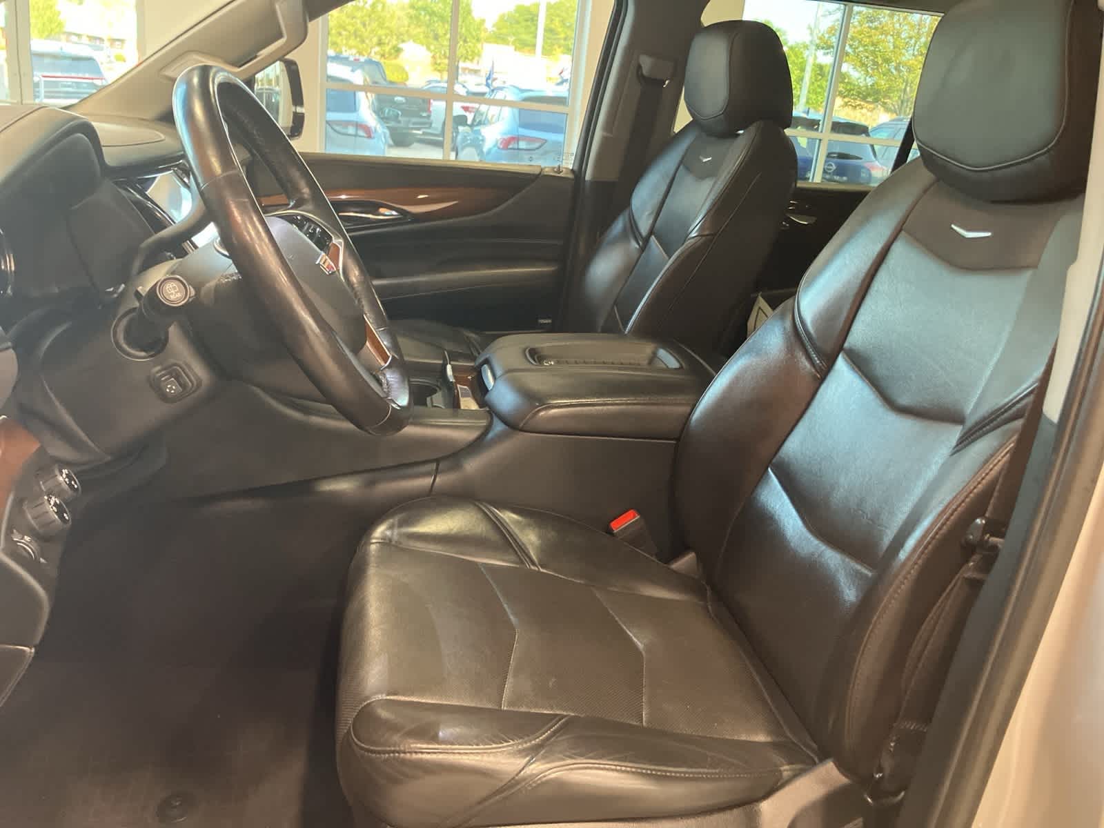 Thumbnail: 2020 Cadillac Escalade - 12