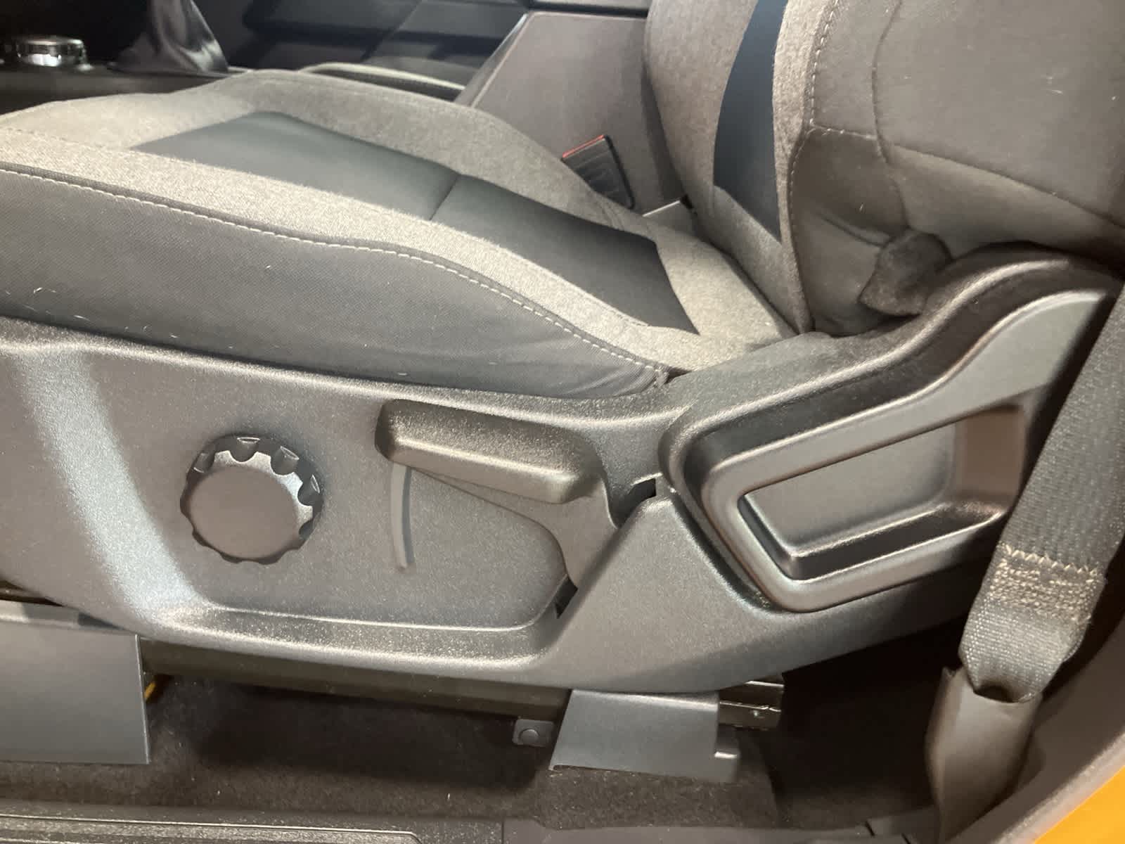 Thumbnail: 2022 Ford Bronco - 13