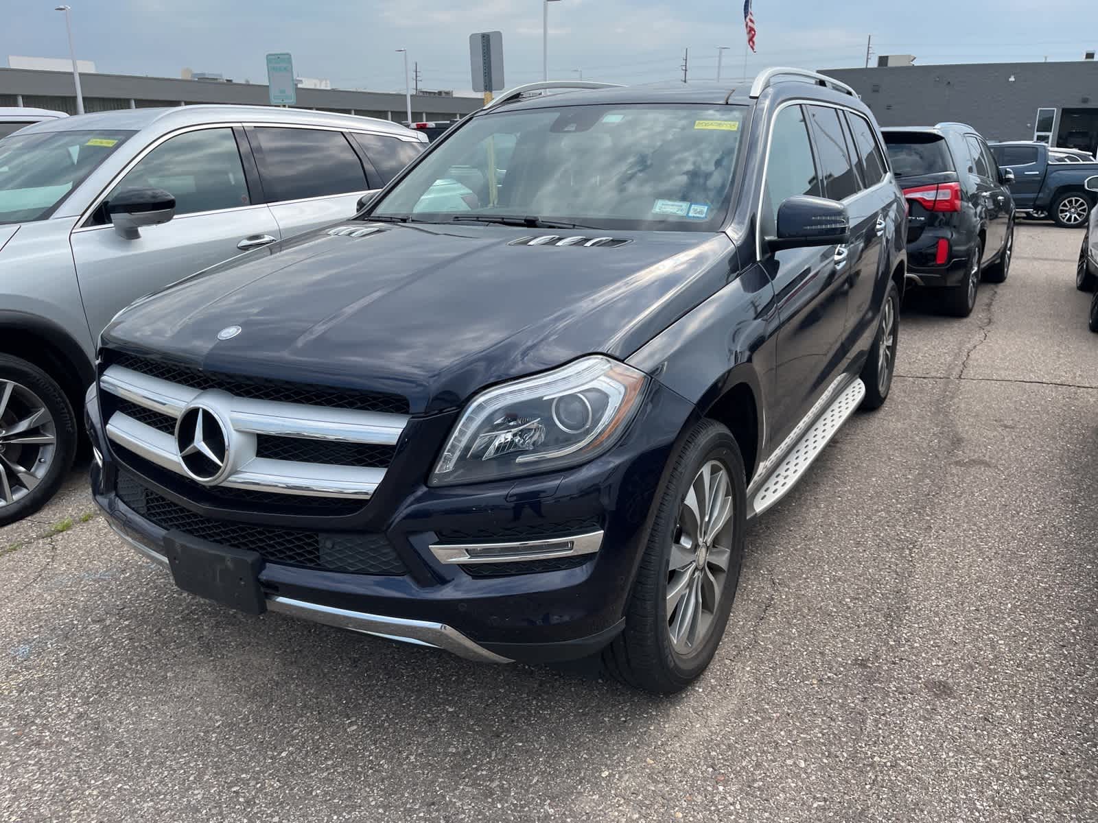 Thumbnail: 2014 Mercedes-Benz GL-Class - 2