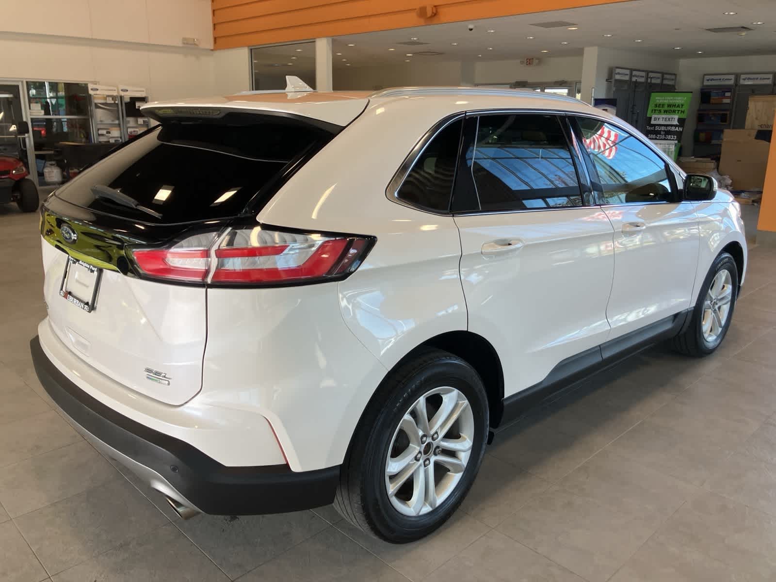 Thumbnail: 2019 Ford Edge - 5
