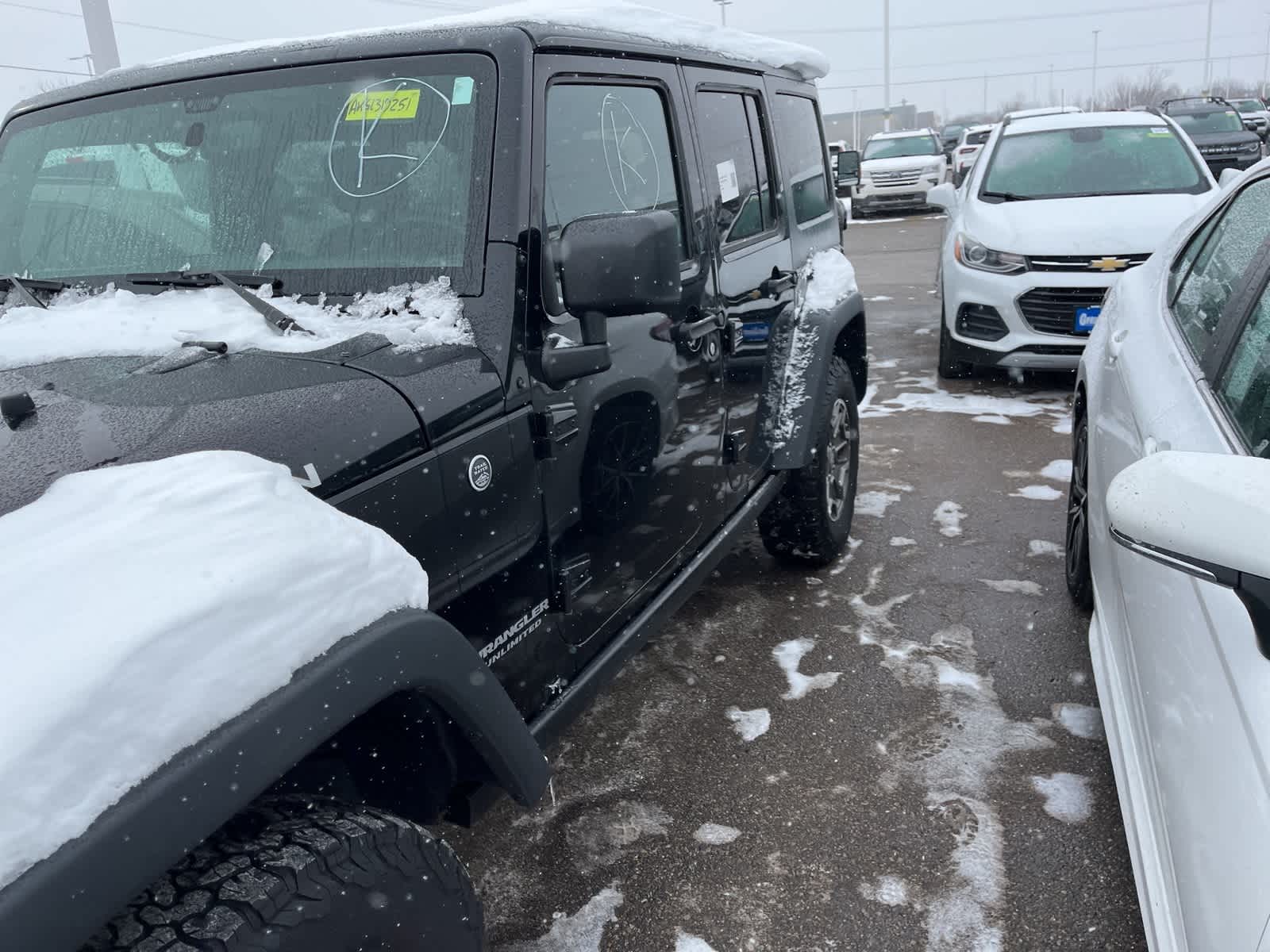 Thumbnail: 2016 Jeep Wrangler - 7