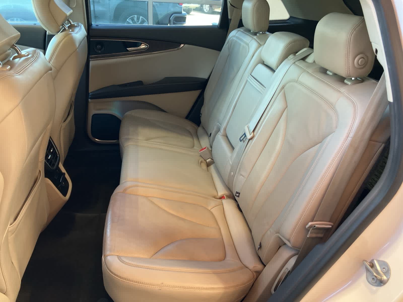 Thumbnail: 2016 Lincoln MKX - 22