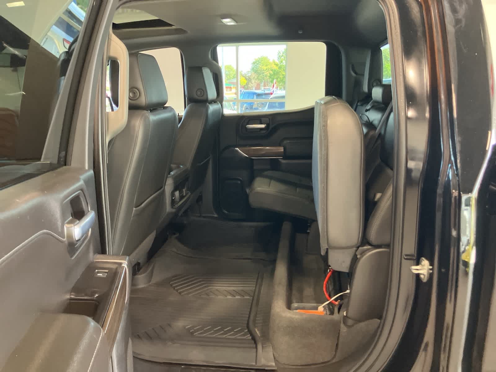 Thumbnail: 2021 Chevrolet Silverado 1500 - 24