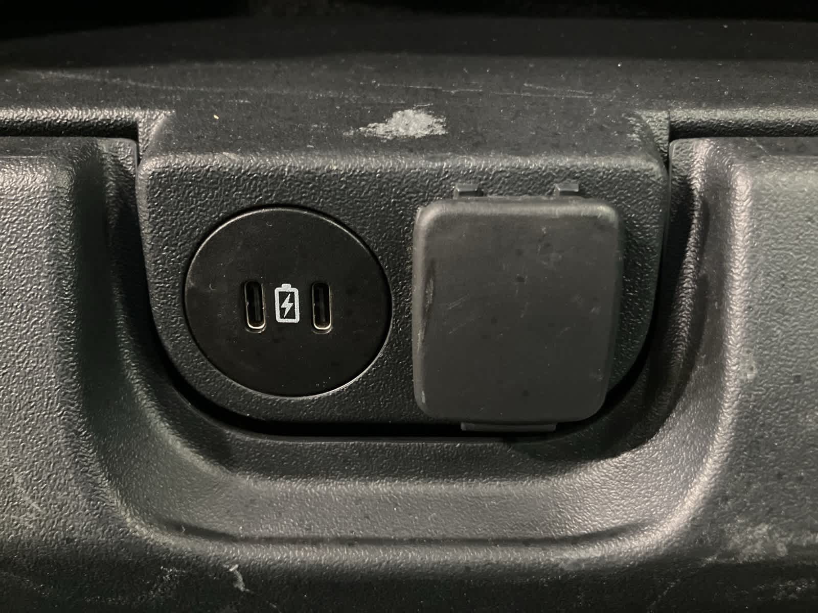 Thumbnail: 2024 Ford Econoline - 26