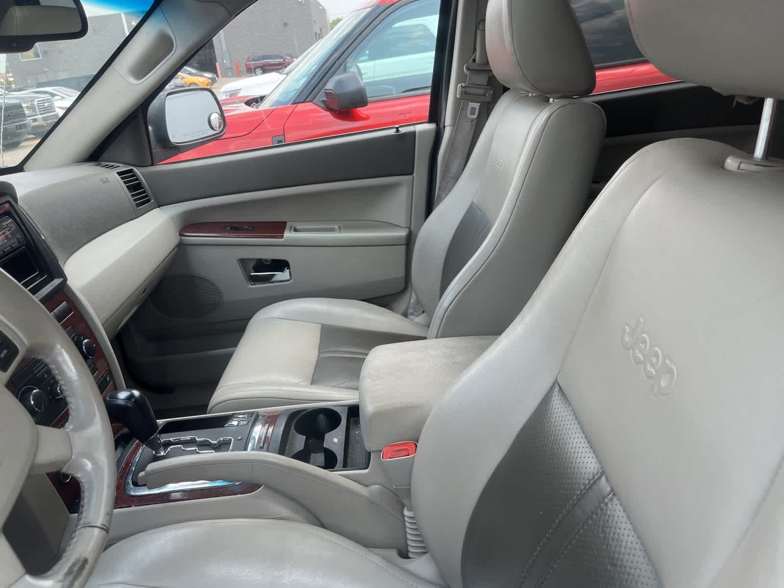 2006 Jeep Grand Cherokee Limited Edition 21