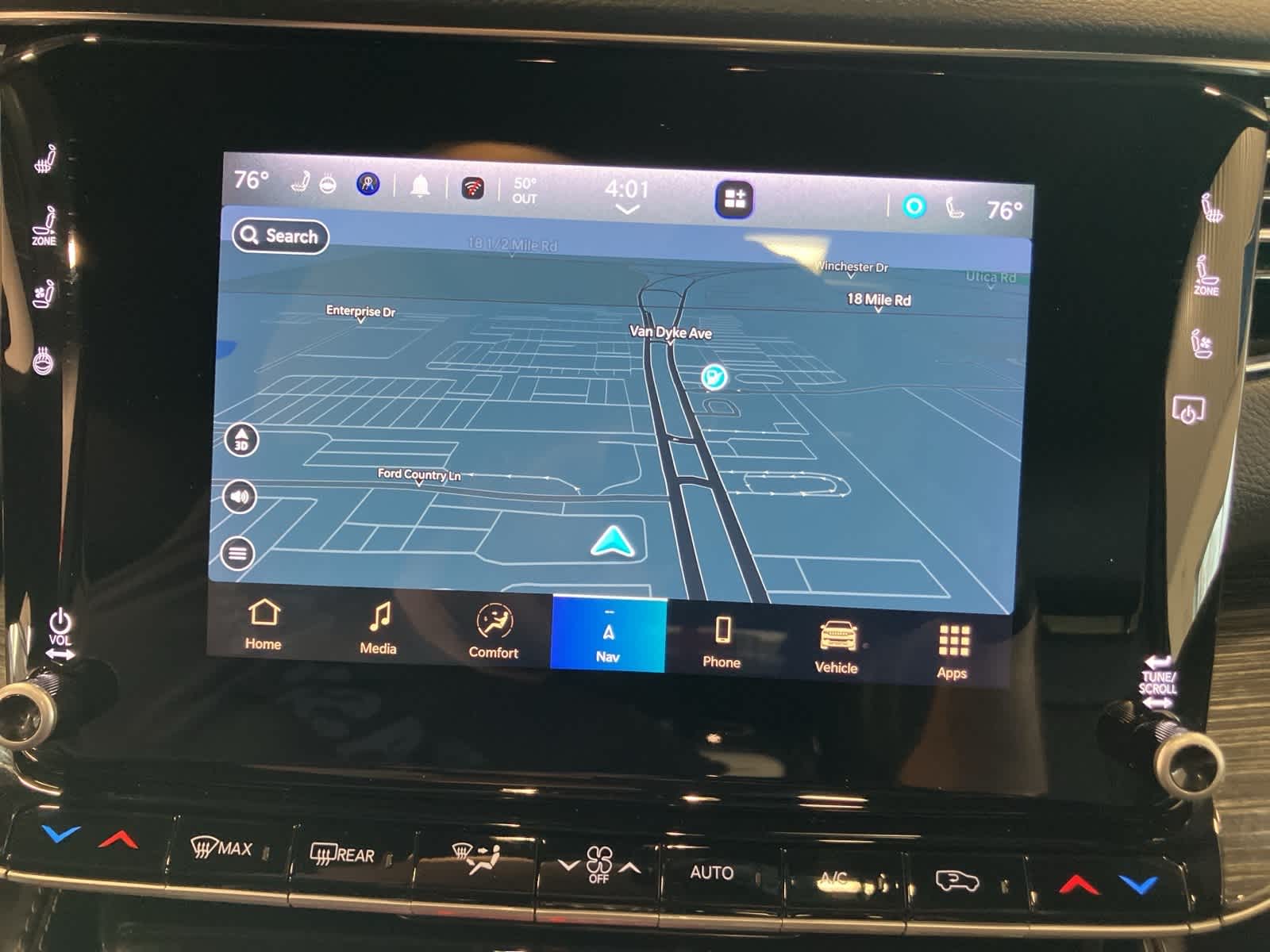 Thumbnail: 2022 Jeep Wagoneer - 22