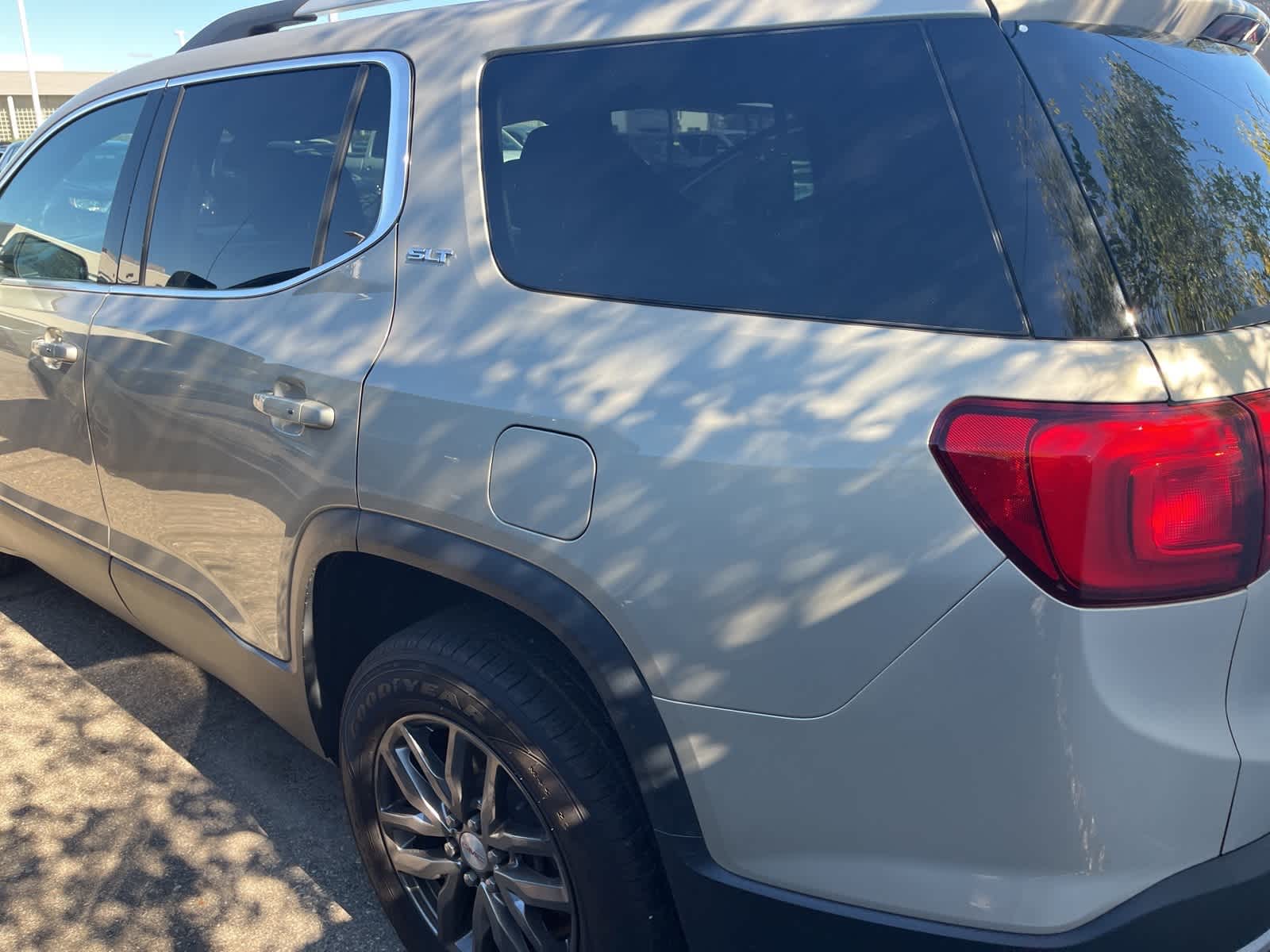 Thumbnail: 2017 GMC Acadia - 9