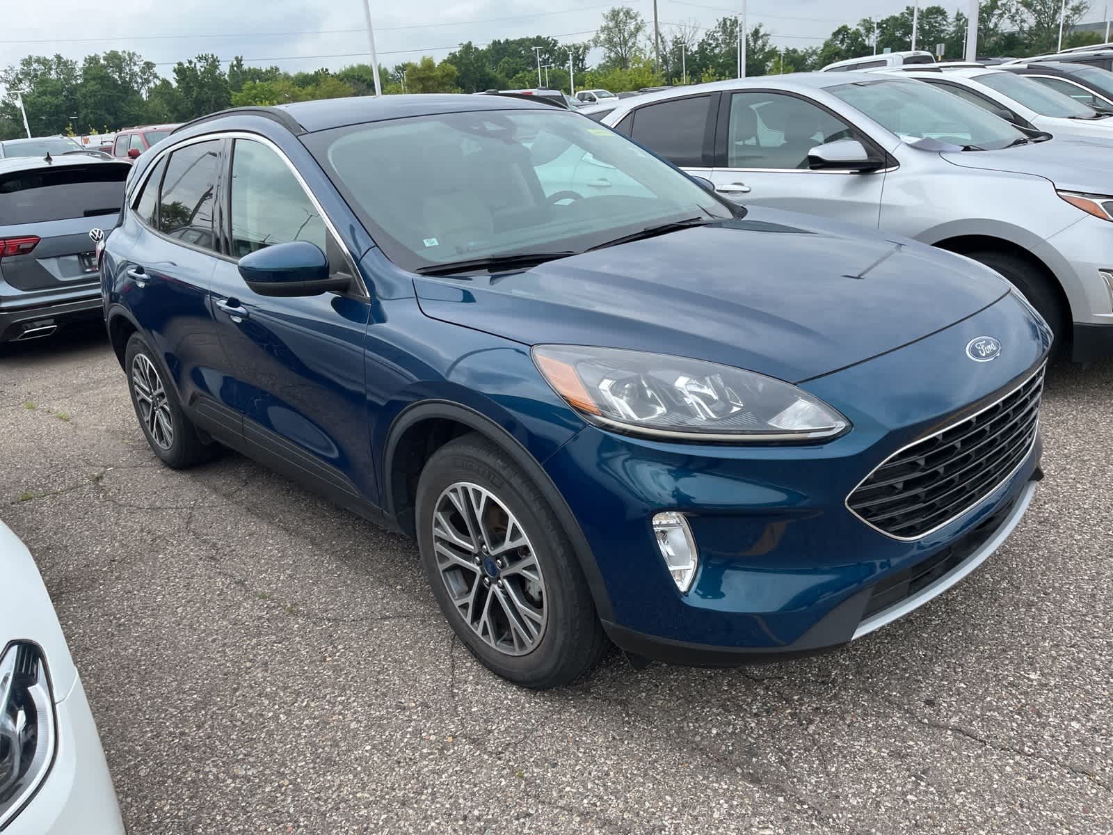 Thumbnail: 2020 Ford Escape - 17