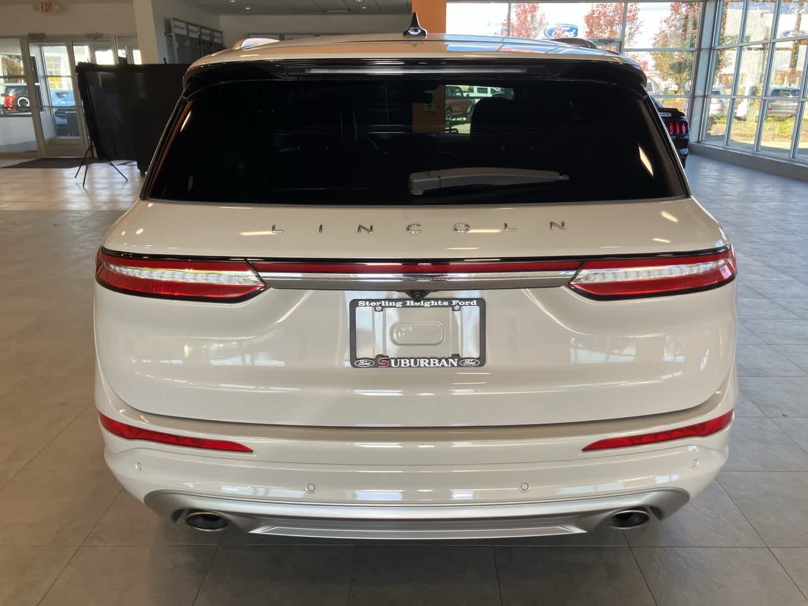 Thumbnail: 2022 Lincoln Corsair - 6