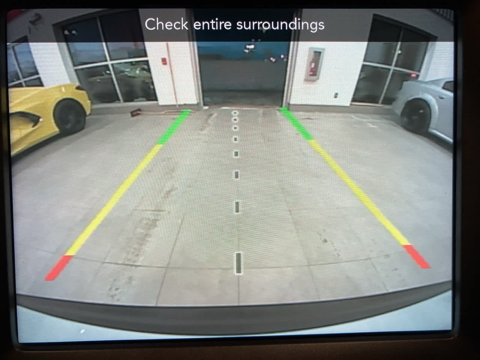 Thumbnail: 2020 Jeep Cherokee - 19