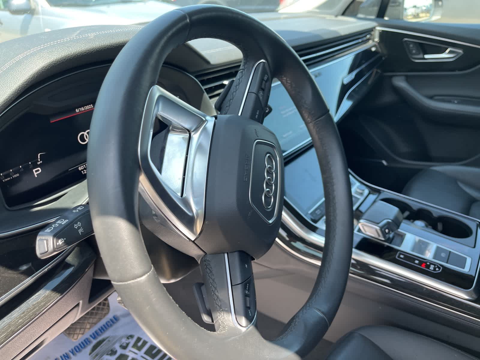 2023 Audi Q7 Premium Plus 25