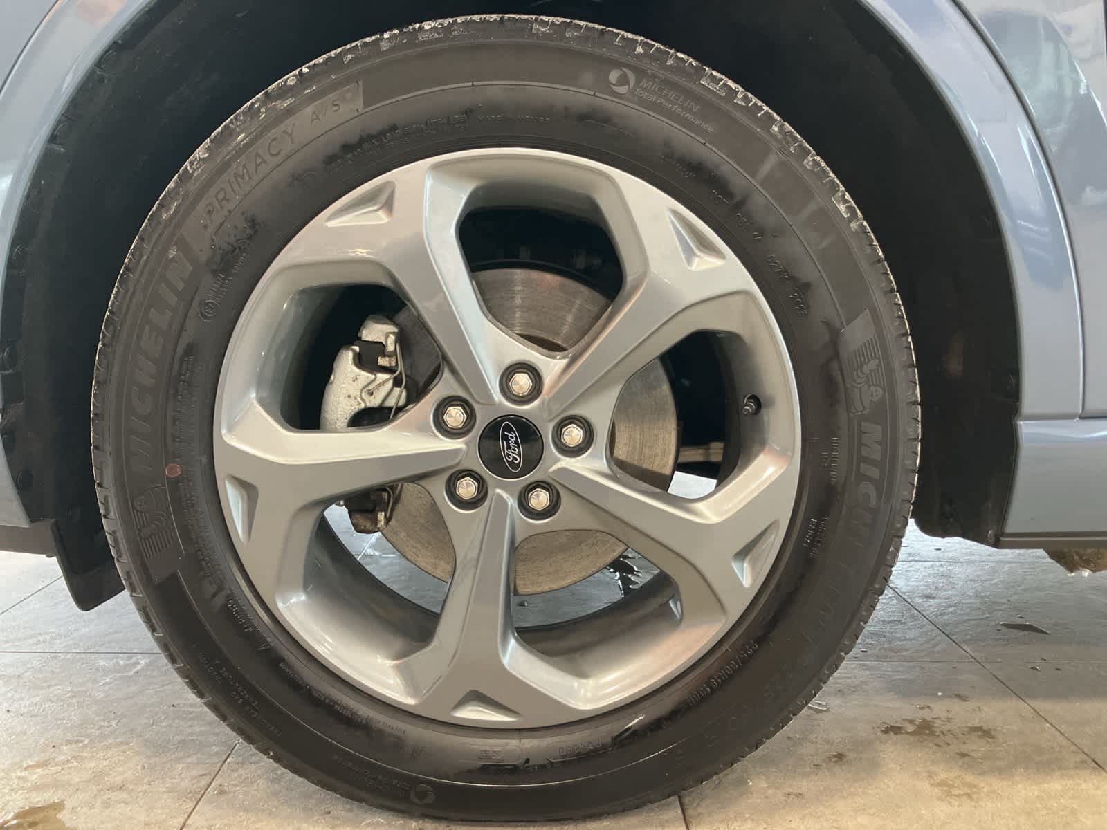 Thumbnail: 2023 Ford Escape - 9