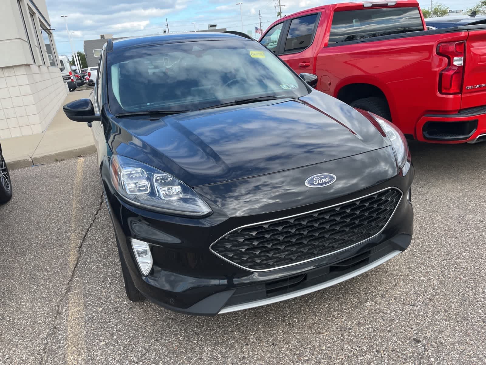 Thumbnail: 2021 Ford Escape - 21