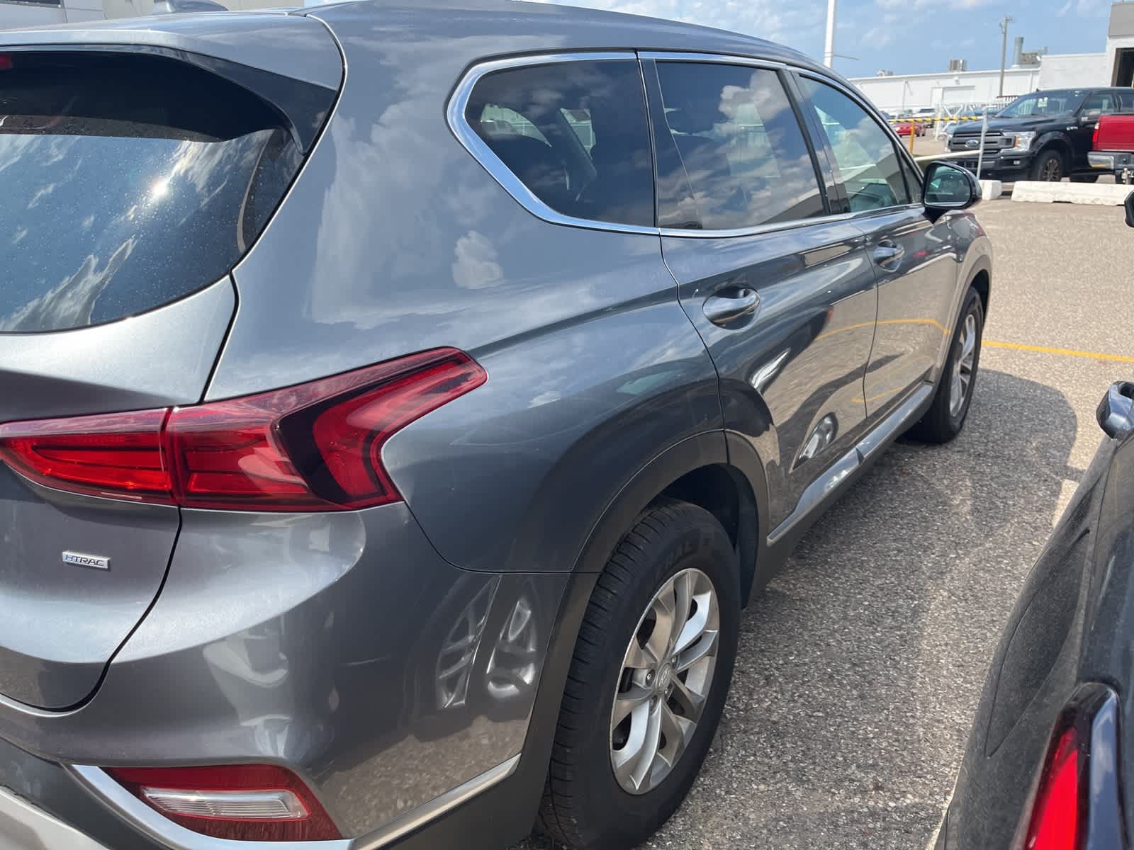 Thumbnail: 2019 Hyundai Santa Fe - 13