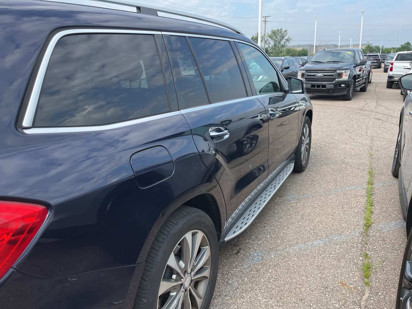 Thumbnail: 2014 Mercedes-Benz GL-Class - 14