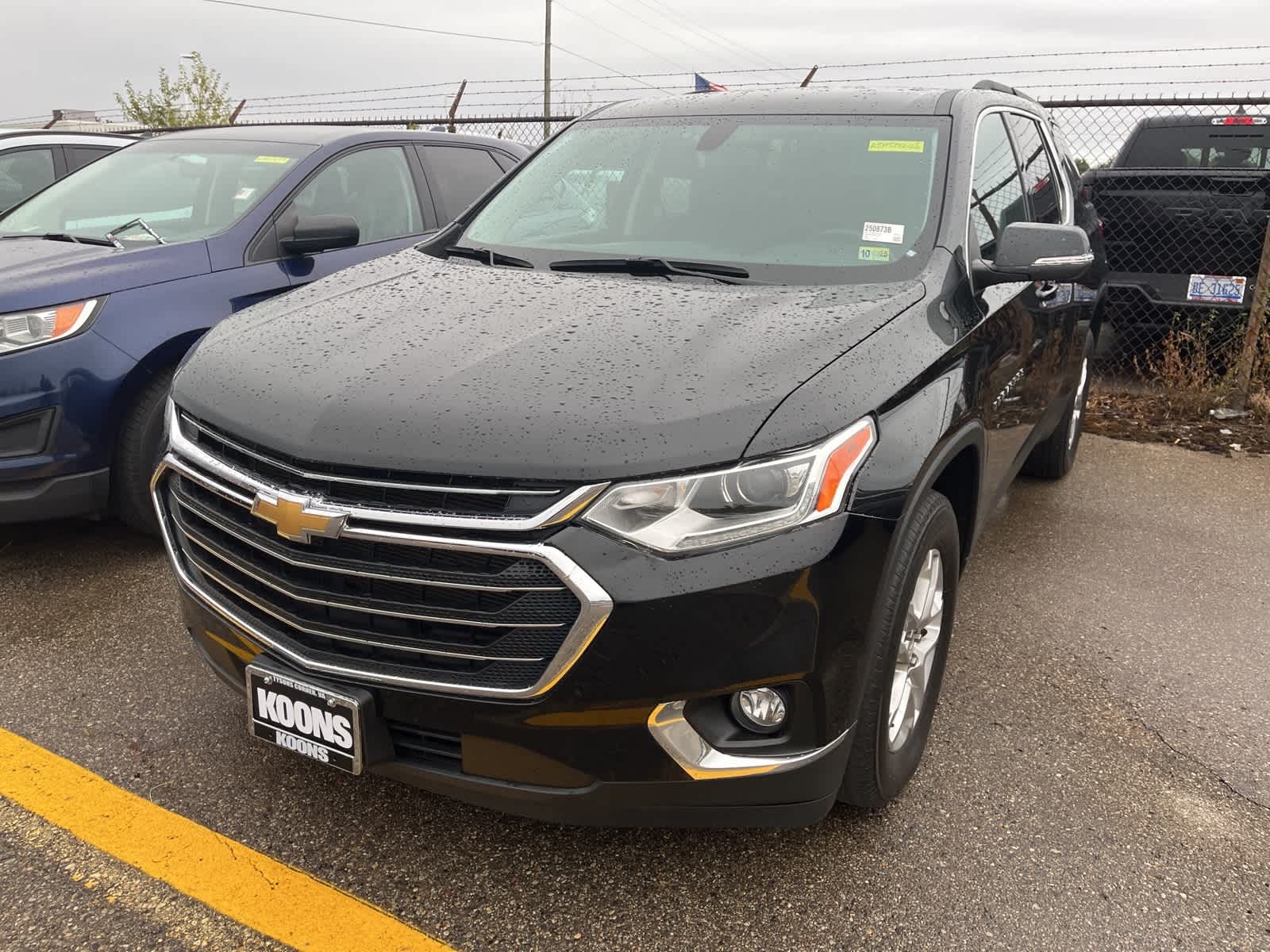 Thumbnail: 2021 Chevrolet Traverse - 3