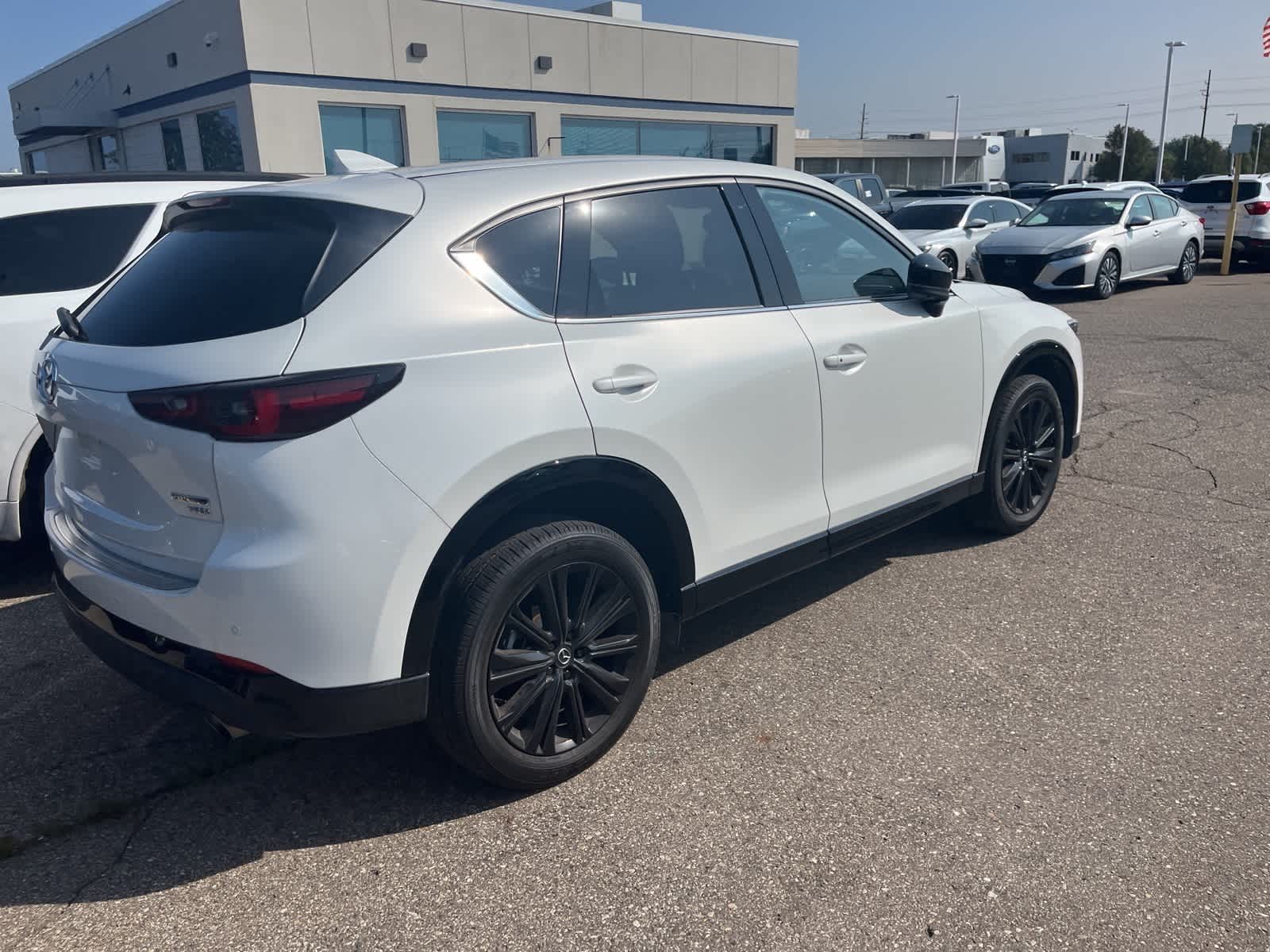 Thumbnail: 2025 Mazda CX-5 - 12