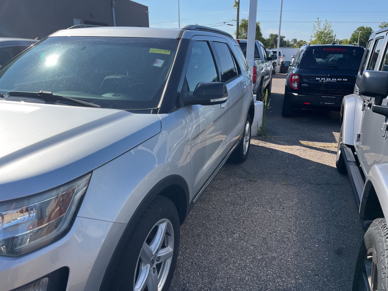 Thumbnail: 2017 Ford Explorer - 5