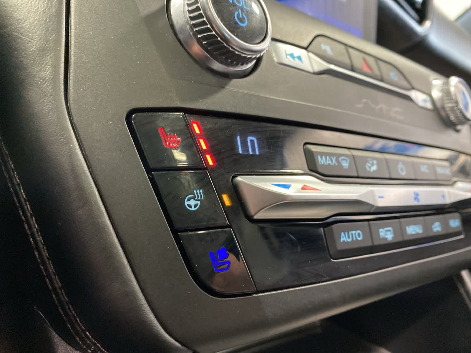 Thumbnail: 2020 Ford Explorer - 20