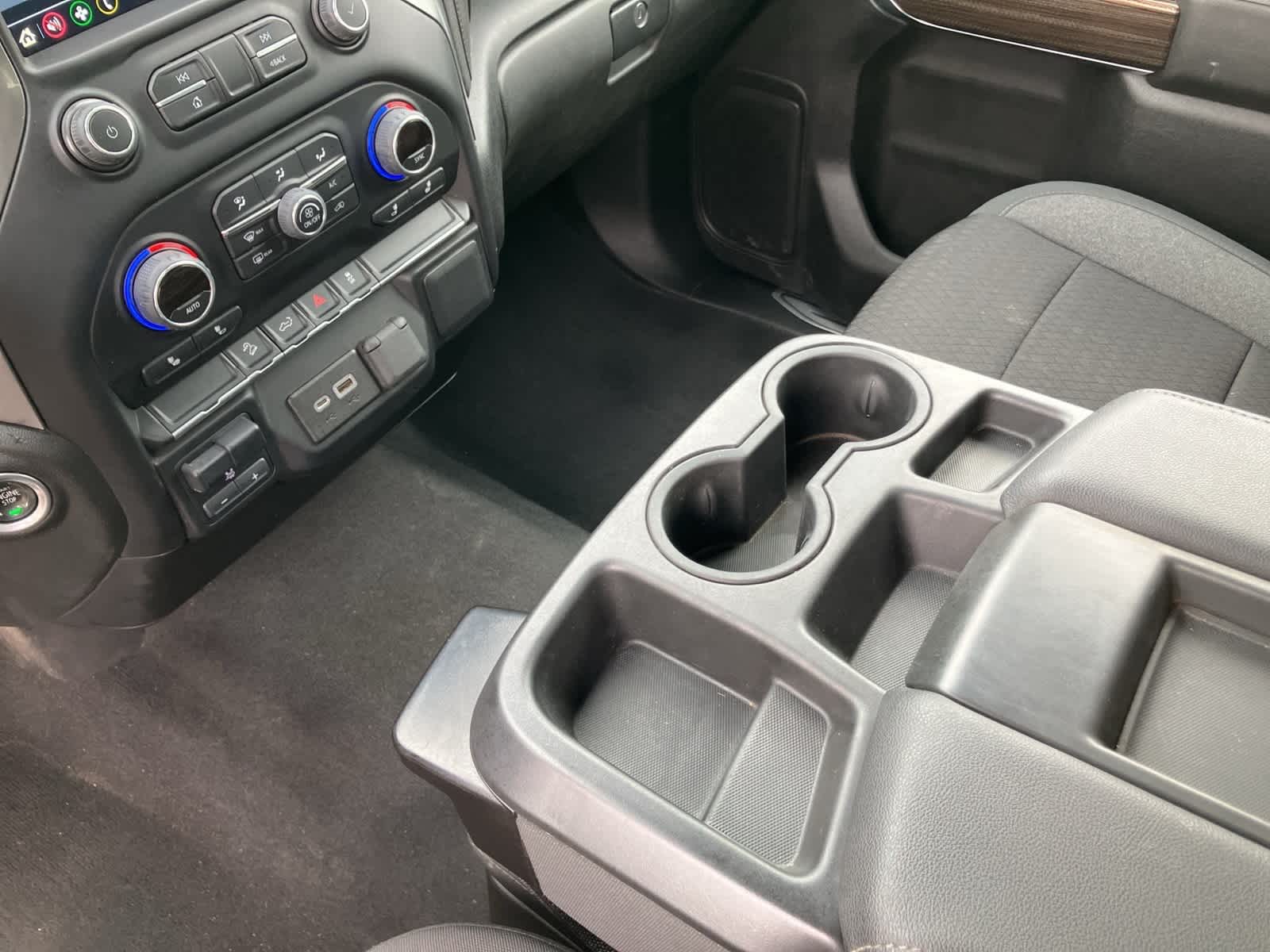 Thumbnail: 2022 Chevrolet Silverado 3500 - 14