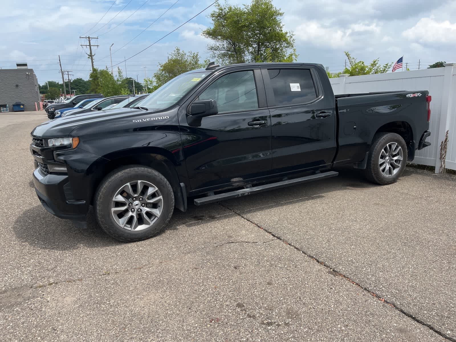 Thumbnail: 2021 Chevrolet Silverado 1500 - 5