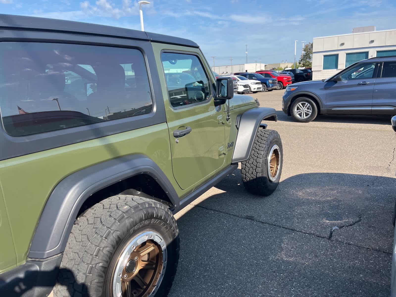 Thumbnail: 2020 Jeep Wrangler - 14