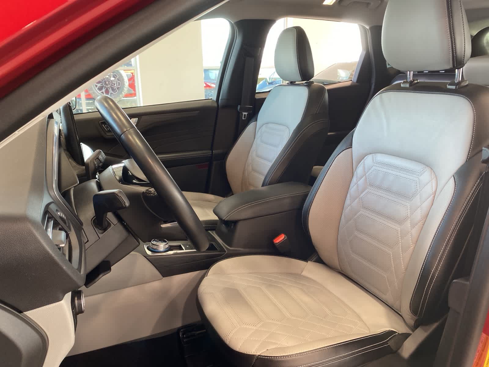 Thumbnail: 2023 Ford Escape - 11